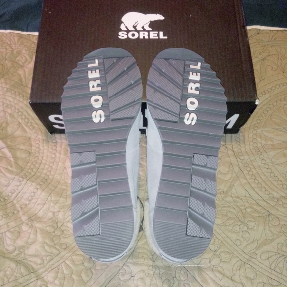 Sorel Harlow Lace Cozy Boots - Picture 5 of 11